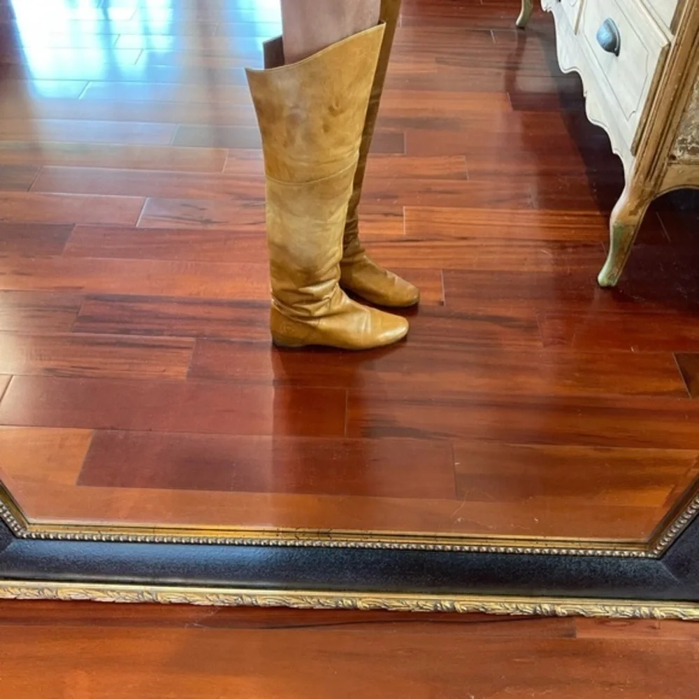 VIBRAM BOHO FESTIVAL DISTRESSED  LEATHER KNEE HIGH FLAT BOOTS TAN
